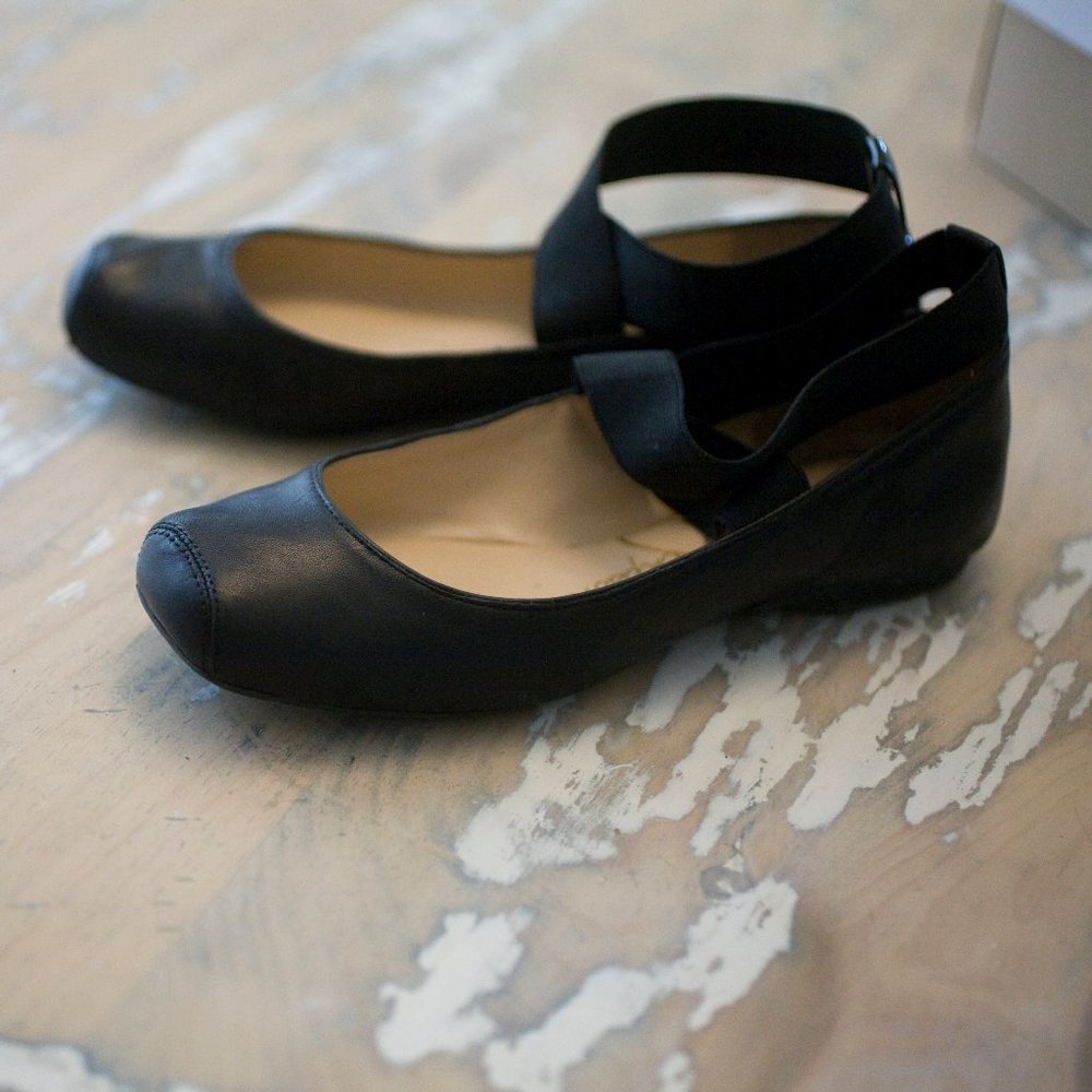 Jessica Simpson Ballet Shoes - Black - 6.5